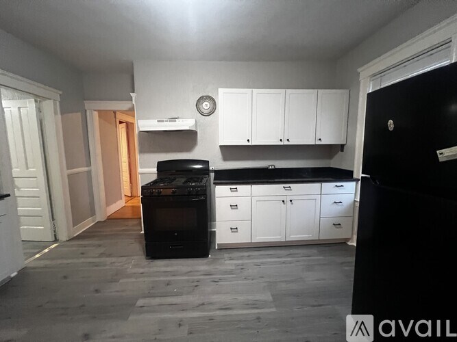 55 Vernon St 3 Beds Apartment for Rent - Photo Gallery 10