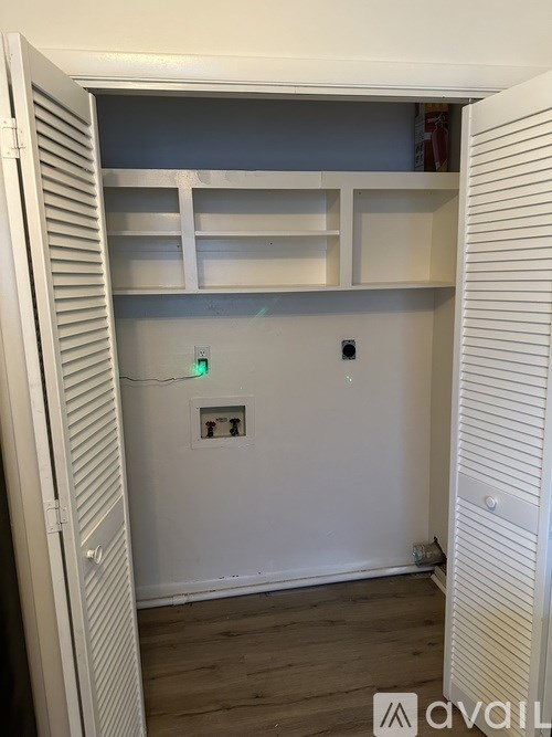 1802 West House Street, Unit A 2 Beds Single Family Home for Rent - Photo Gallery 4