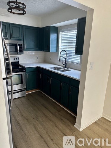 1802 West House Street, Unit A 2 Beds Single Family Home for Rent - Photo Gallery 6