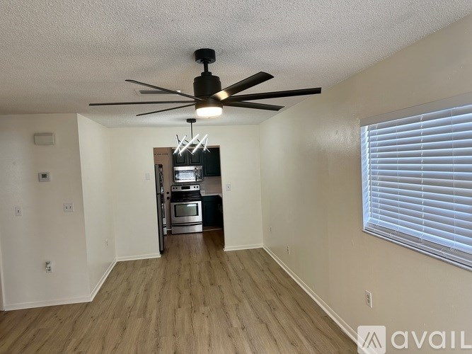 1802 West House Street, Unit A 2 Beds Single Family Home for Rent - Photo Gallery 9