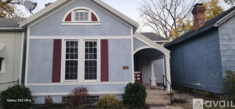 446 Brightwood Ave 3 Beds Apartment for Rent