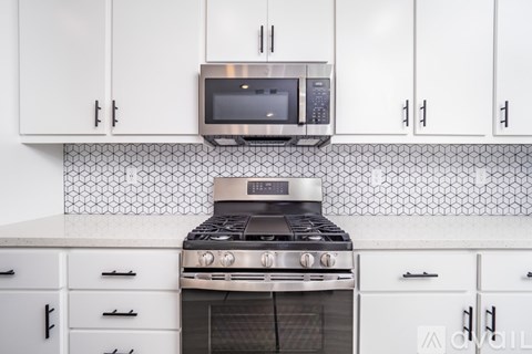 9037 Summit Ln 3 Beds Single Family Home for Rent - Photo Gallery 13