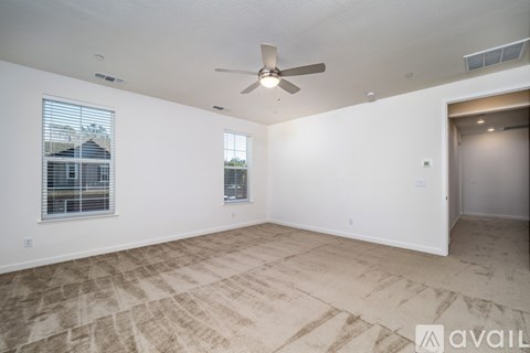 9037 Summit Ln 3 Beds Single Family Home for Rent - Photo Gallery 17