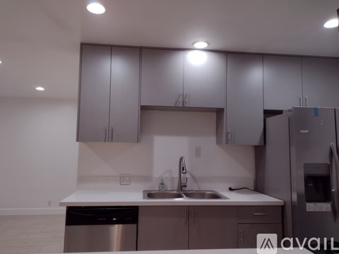 4121 W 183 Rd St 3 Beds Single Family Home for Rent - Photo Gallery 6