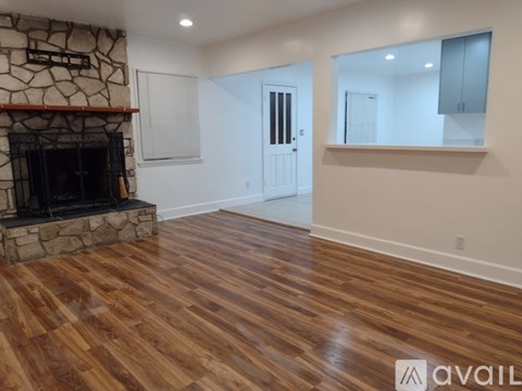 4121 W 183 Rd St 3 Beds Single Family Home for Rent - Photo Gallery 9