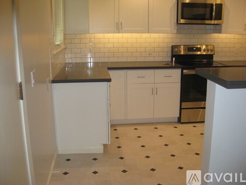 300 Bocana Street 2 Beds Apartment for Rent - Photo Gallery 2