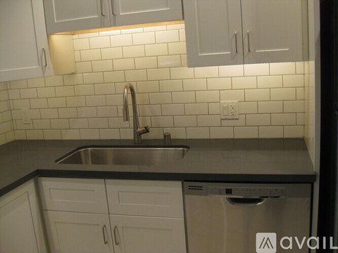 300 Bocana Street 2 Beds Apartment for Rent - Photo Gallery 5