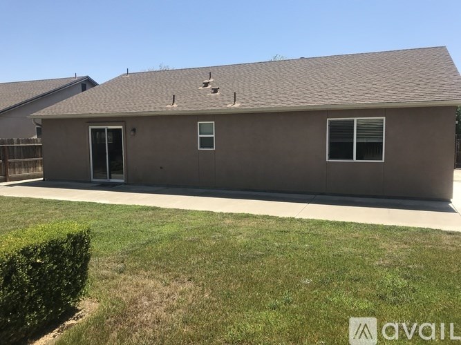 4734 W Reese Ave 3 Beds Single Family Home for Rent - Photo Gallery 3