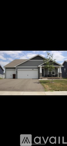 11624 Pineridge Way North 4 Beds Apartment for Rent