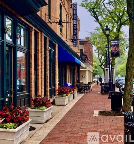 133 Glenwood Avenue 3 Beds Single Family Home for Rent - Photo Gallery 14