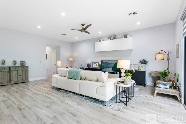 3211 Santa Catalina Place 3 Beds Townhouse for Rent - Photo Gallery 8