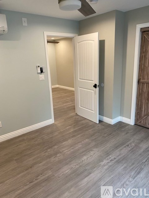 148 Galsworthy Street Unit B 1 Bed Single Family Home for Rent - Photo Gallery 11