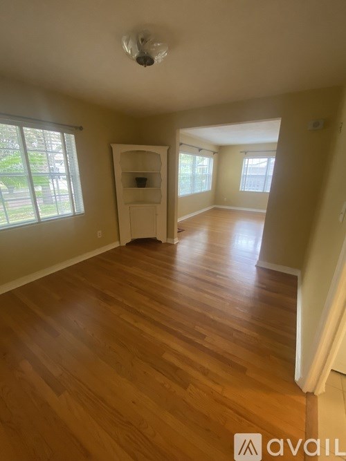 612 Stetson Street 3 Beds Single Family Home for Rent - Photo Gallery 15