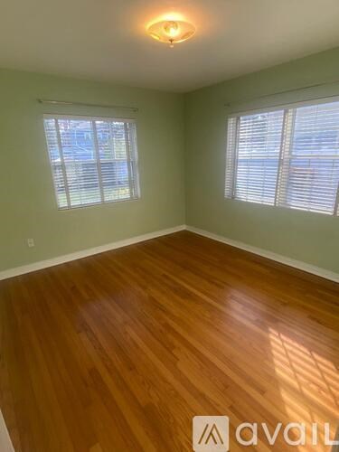 612 Stetson Street 3 Beds Single Family Home for Rent - Photo Gallery 27