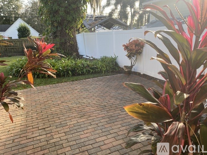 612 Stetson Street 3 Beds Single Family Home for Rent - Photo Gallery 4