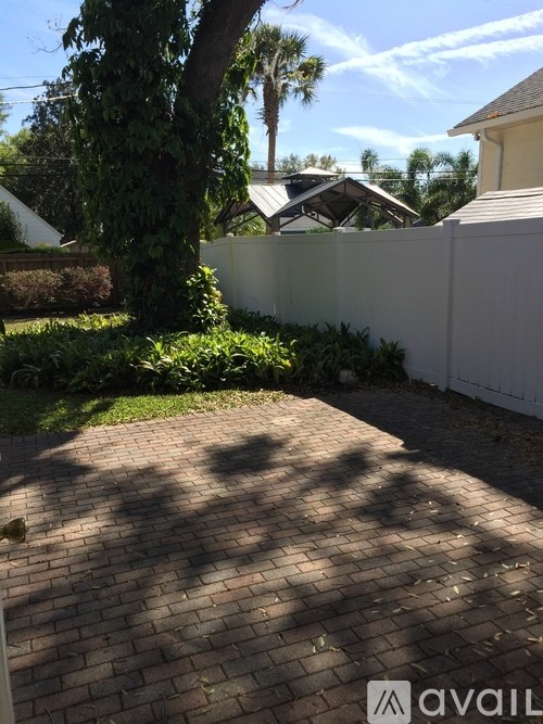 612 Stetson Street 3 Beds Single Family Home for Rent - Photo Gallery 7