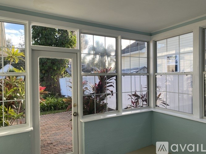 612 Stetson Street 3 Beds Single Family Home for Rent - Photo Gallery 10