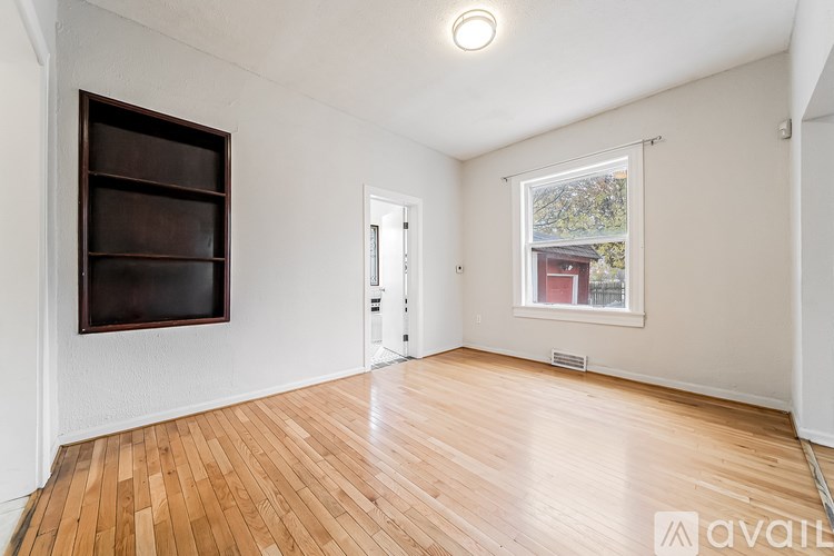 1453 West 101st Street 3 Beds Single Family Home for Rent - Photo Gallery 13