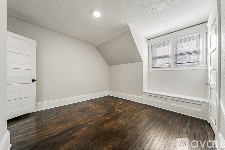 1453 West 101st Street 3 Beds Single Family Home for Rent - Photo Gallery 19