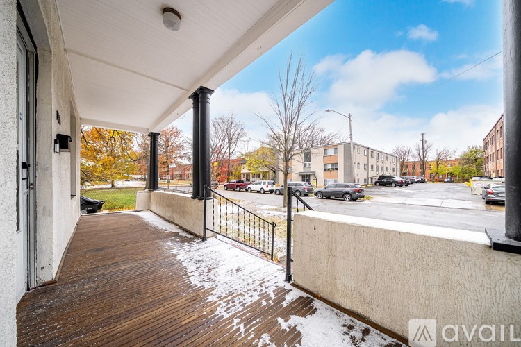 1453 West 101st Street 3 Beds Single Family Home for Rent - Photo Gallery 4