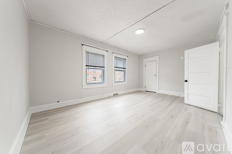 1453 West 101st Street 3 Beds Single Family Home for Rent - Photo Gallery 31