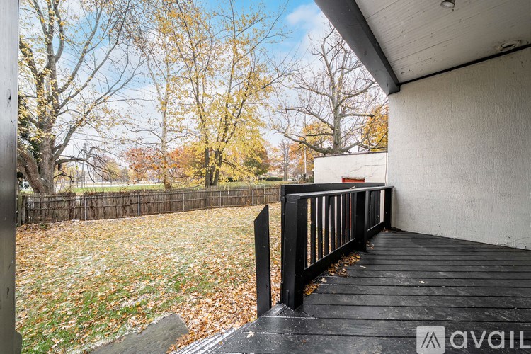 1453 West 101st Street 3 Beds Single Family Home for Rent - Photo Gallery 6