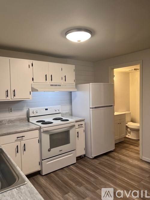 7616 Mount Hood 3 Beds Townhouse for Rent - Photo Gallery 3