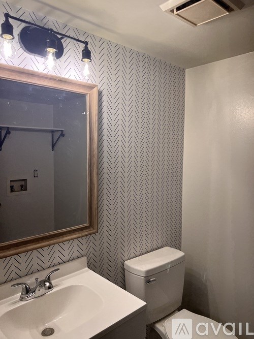 7616 Mount Hood 3 Beds Townhouse for Rent - Photo Gallery 5