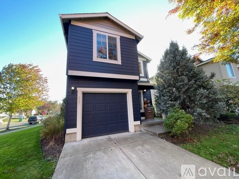 527 Whitney Drive 3 Beds Apartment for Rent