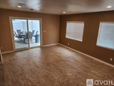 504 Carlsbad St 3 Beds Single Family Home for Rent - Photo Gallery 9