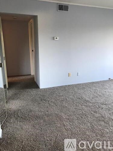 2118 Pauline Boulevard 1 Bed Apartment for Rent - Photo Gallery 4