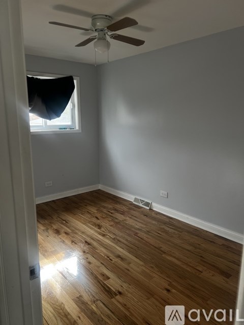 South Morgan Street 3 Beds Single Family Home for Rent - Photo Gallery 2