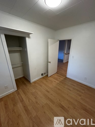 917 W Cross St 2 Beds Apartment for Rent - Photo Gallery 6