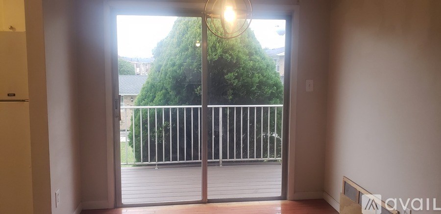 49 Garden View Terrace 1 Bed Apartment for Rent - Photo Gallery 8