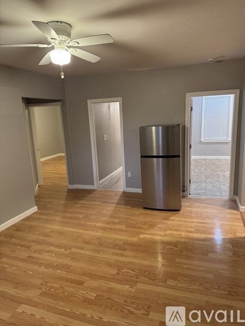 74 Liberty Street 3 Beds Apartment for Rent - Photo Gallery 15