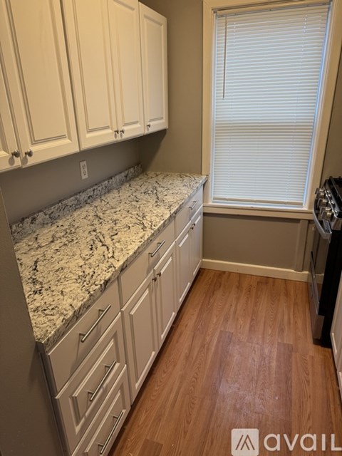 74 Liberty Street 3 Beds Apartment for Rent - Photo Gallery 6