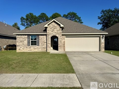 105 Whirlaway Drive 4 Beds Single Family Home for Rent - Photo Gallery 1