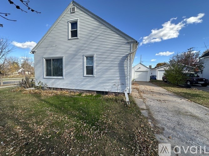 715 West Thomas Street 3 Beds Single Family Home for Rent - Photo Gallery 2