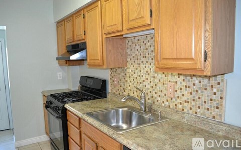 7034 Dunbar Rd 2 Beds Townhouse for Rent - Photo Gallery 6