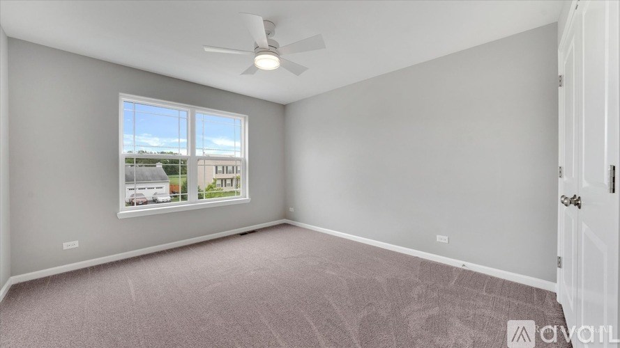 11632 Amberwood Dr 4 Beds Single Family Home for Rent - Photo Gallery 15