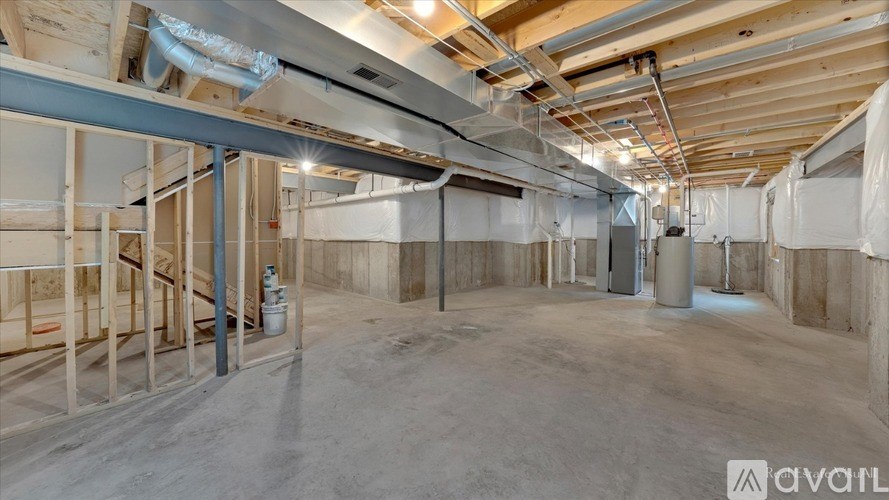 11632 Amberwood Dr 4 Beds Single Family Home for Rent - Photo Gallery 18