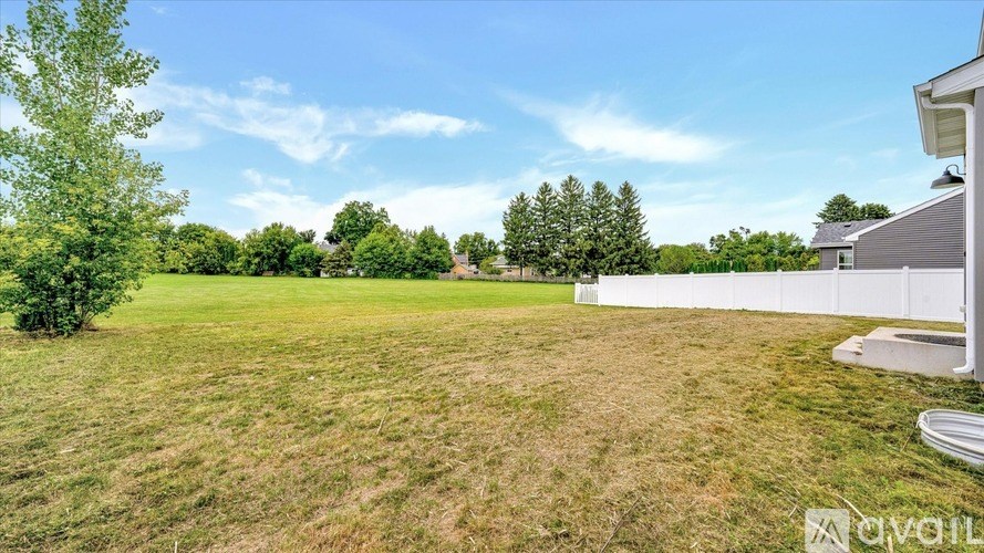 11632 Amberwood Dr 4 Beds Single Family Home for Rent - Photo Gallery 20