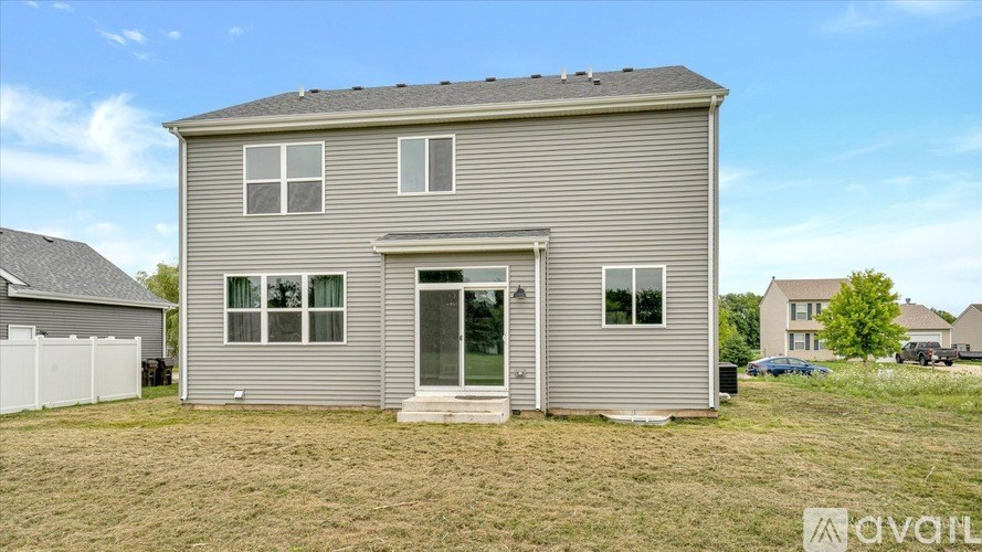 11632 Amberwood Dr 4 Beds Single Family Home for Rent - Photo Gallery 22