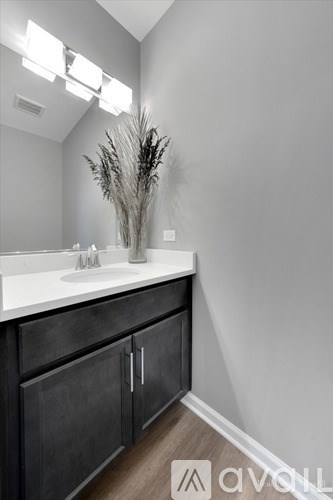 11632 Amberwood Dr 4 Beds Single Family Home for Rent - Photo Gallery 9