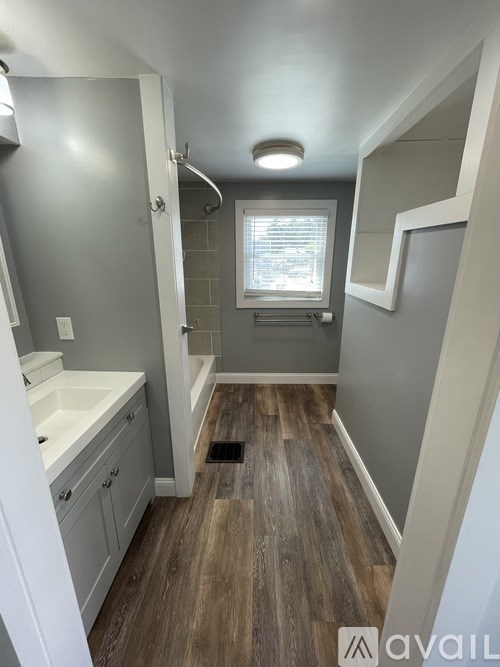 2524 Oakwood Avenue 3 Beds Single Family Home for Rent - Photo Gallery 13