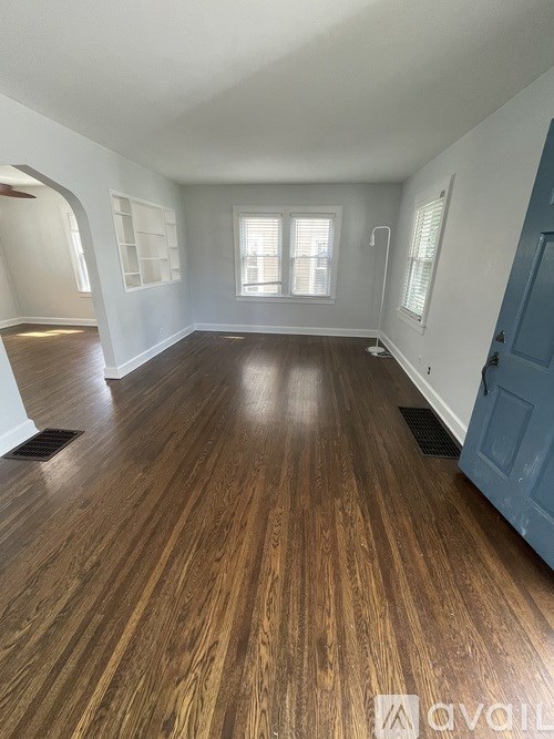 2524 Oakwood Avenue 3 Beds Single Family Home for Rent - Photo Gallery 7