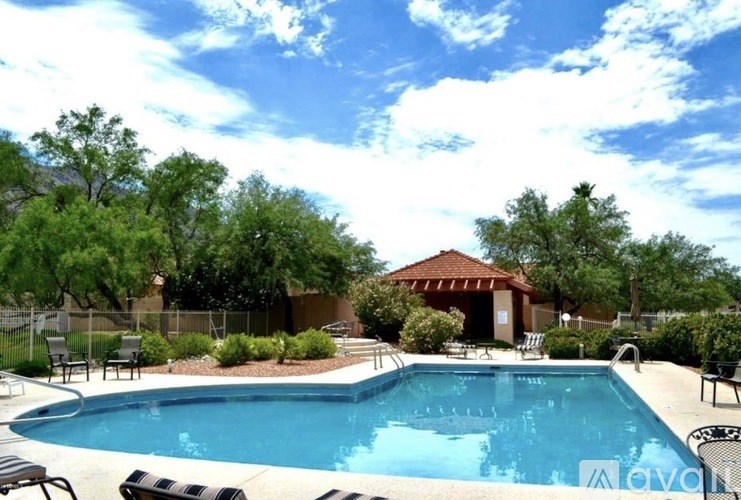 200 East Belcourte Place 2 Beds Single Family Home for Rent - Photo Gallery 3