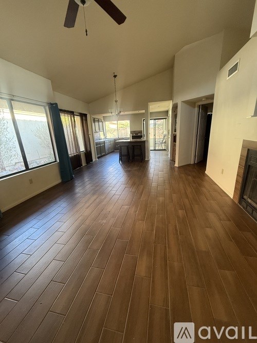 200 East Belcourte Place 2 Beds Single Family Home for Rent - Photo Gallery 10