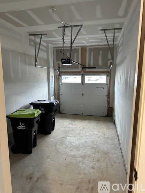 182 Mahogany Lane 3 Beds Townhouse for Rent - Photo Gallery 19