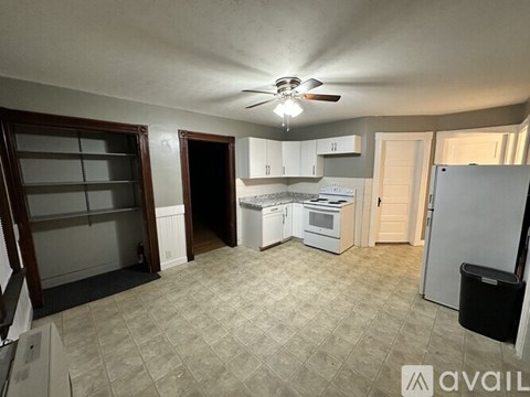 1050 Hayward Street 2 Beds Apartment for Rent - Photo Gallery 1